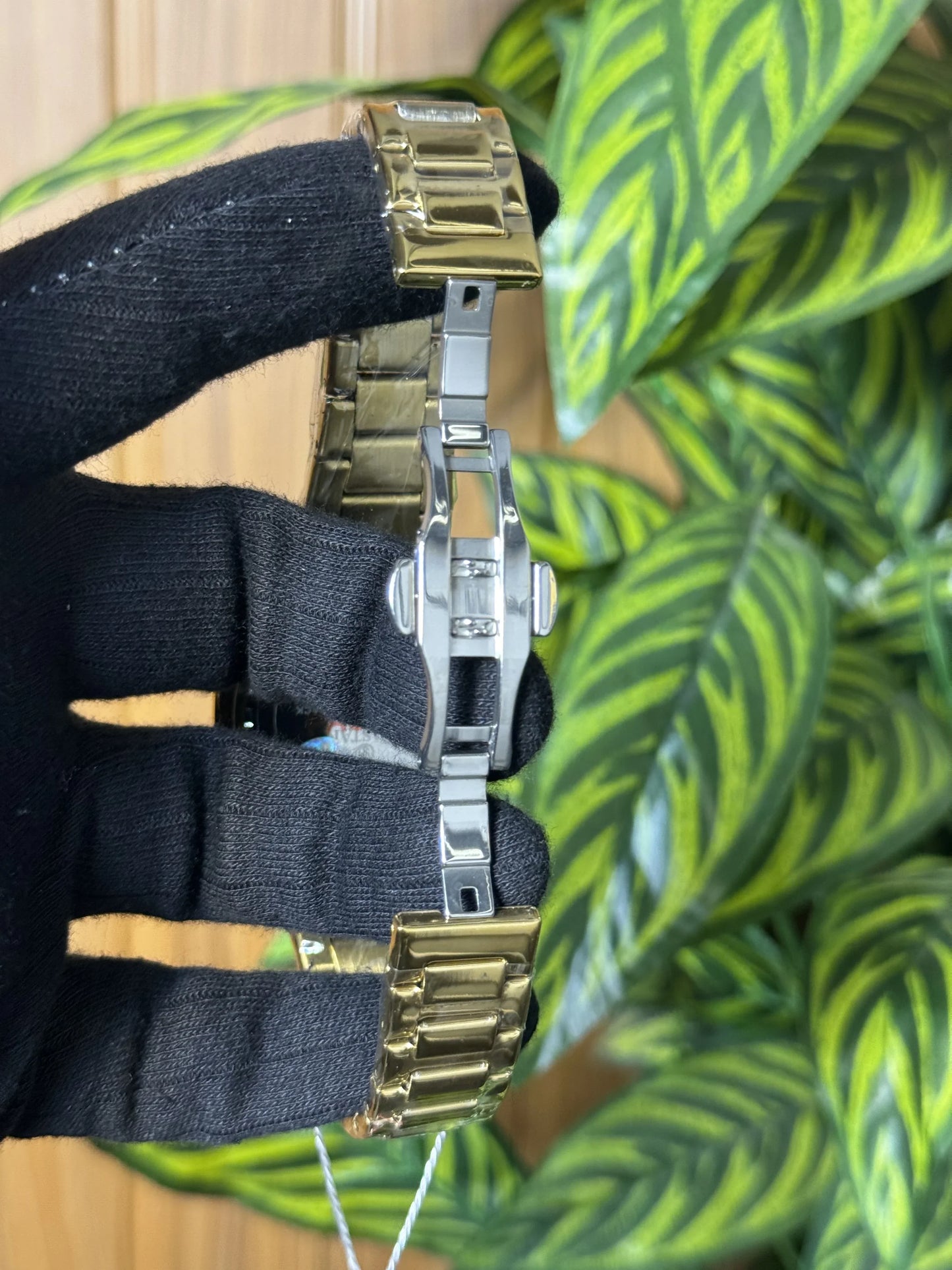 Stainless Steel Band Wrist Watch For Men